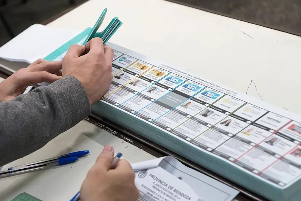 Elecciones legislativas 2025