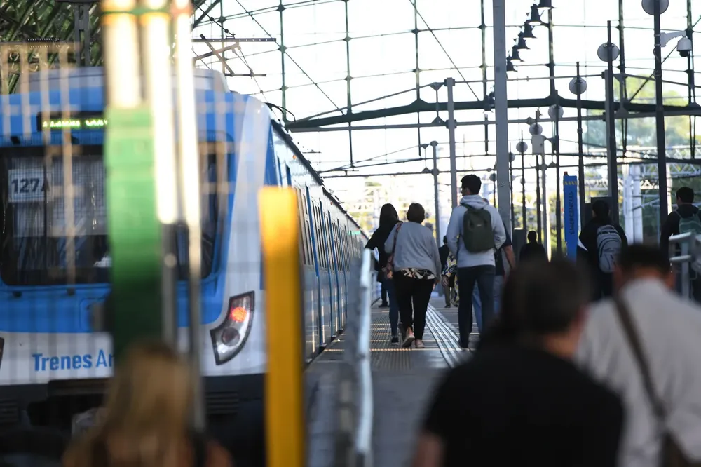 Trenes estación Trenes Argentinos