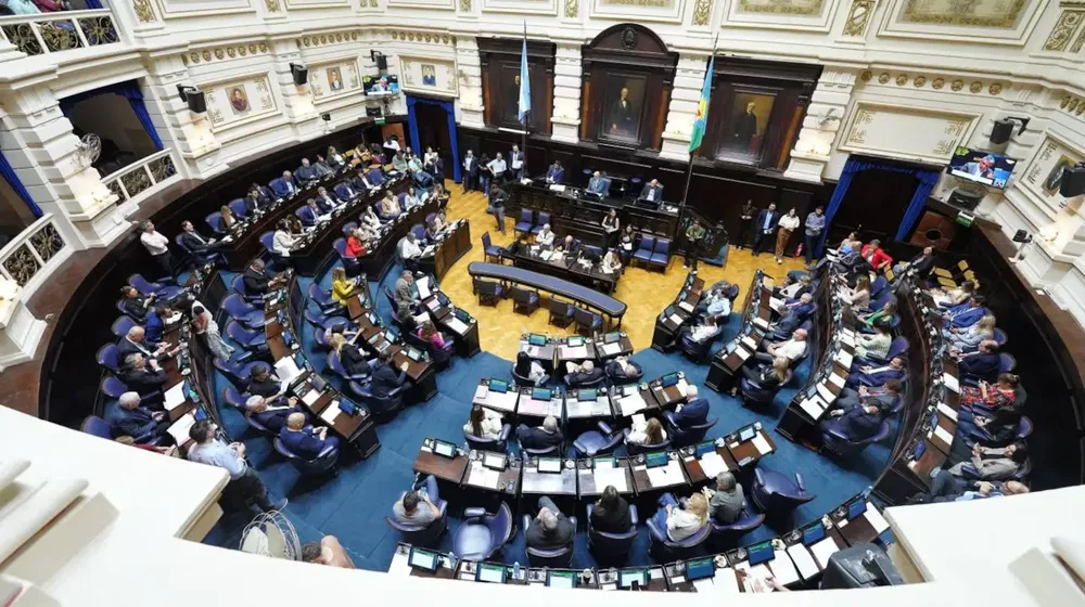 Legislatura Bonaerense PASO Suspensión
