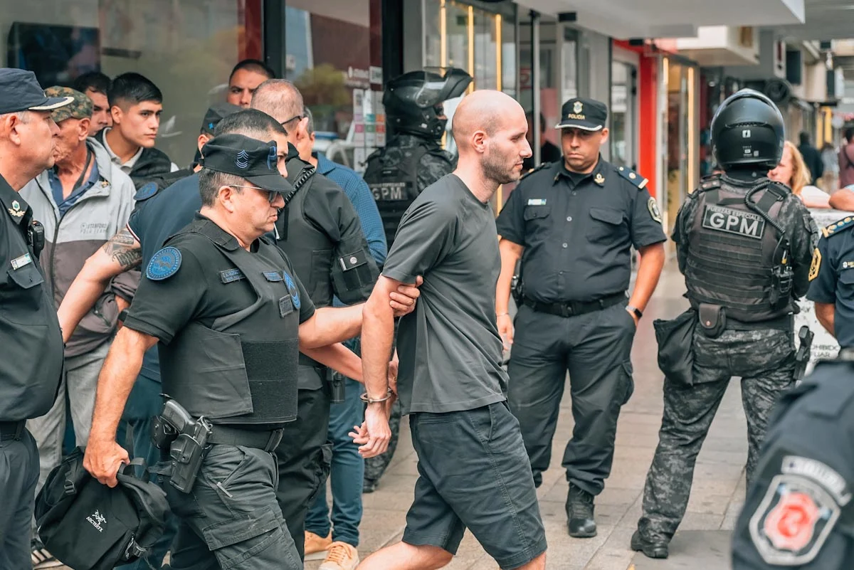 Shows, protestas y un detenido: Milei en Mar del Plata Shows, protestas y un detenido: Milei en Mar del Plata
