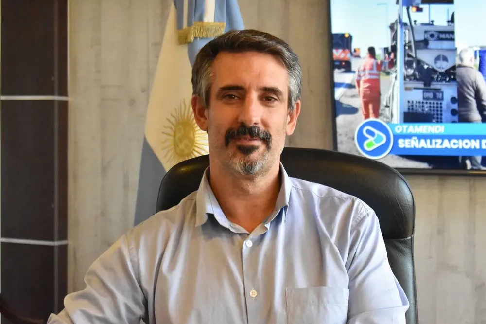 Sebastián Ianantuony, intendente de General Alvarado
