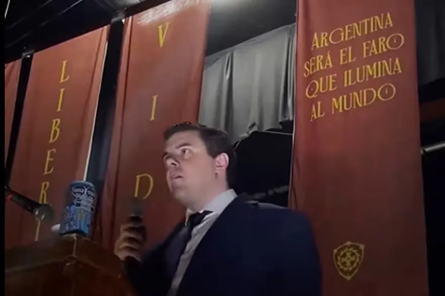 Gordo Dan Fuerzas del Cielo