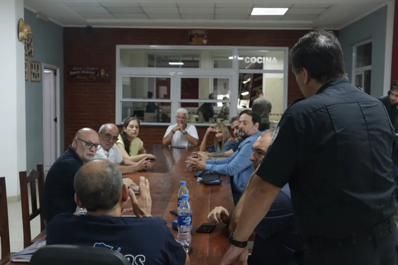 Reunión con autoridades provinciales tras el temporal que azotó Marcos Paz
