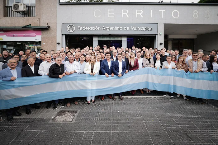 Kicillof intendentes FAM