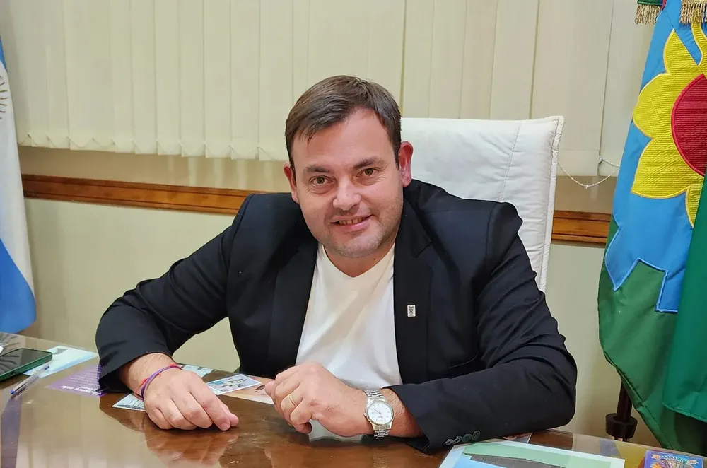 Román Bouvier, intendente de Rojas.