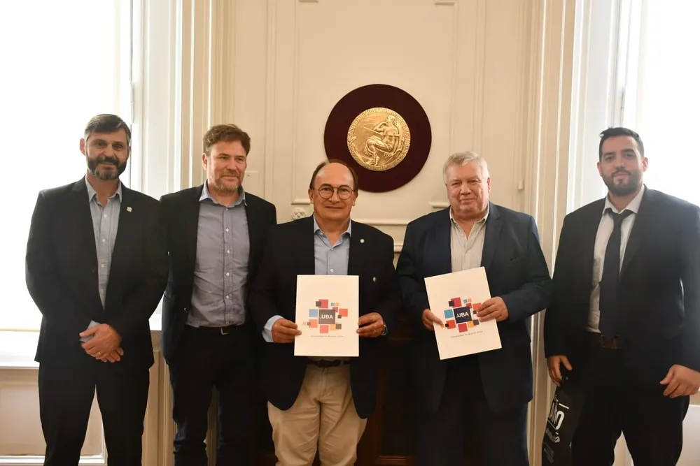 Saladillo firmó convenio con la UBA.