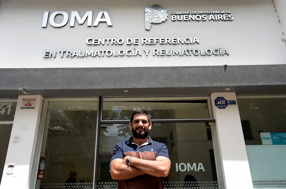 Homero Giles IOMA