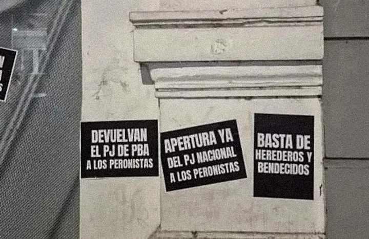 Afiches y reclamos: la interna caliente del PJ bonaerense