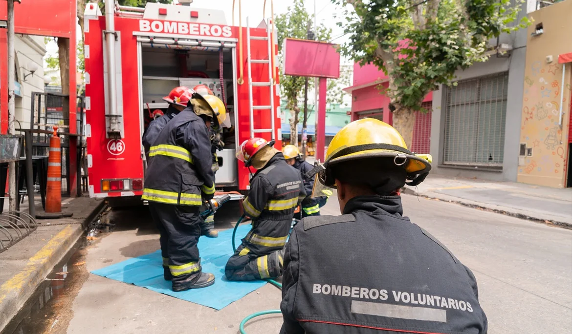 Bomberos voluntarios