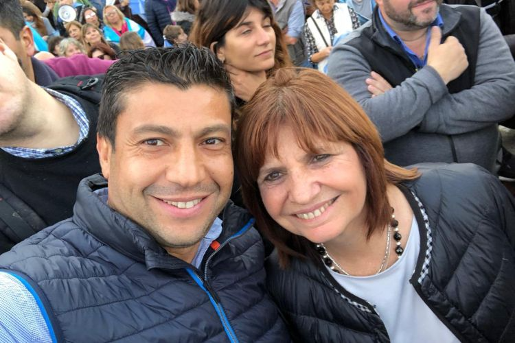 Gabriel-Chumpitaz-y-Patricia-Bullrich