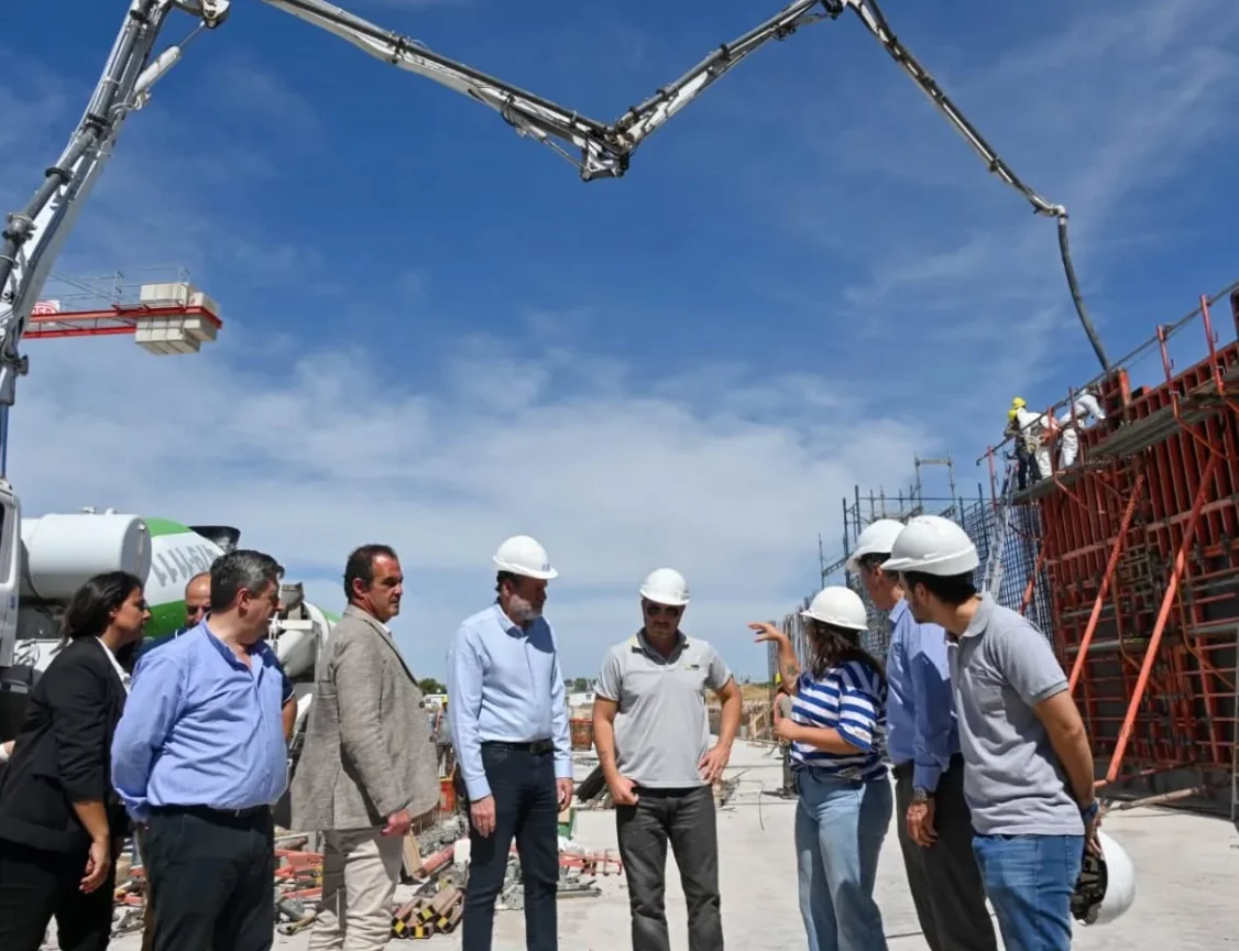 Adjudicaron la Etapa 2 del Nuevo Canal Maldonado y avanzan obras hídricas en Bahía Blanca