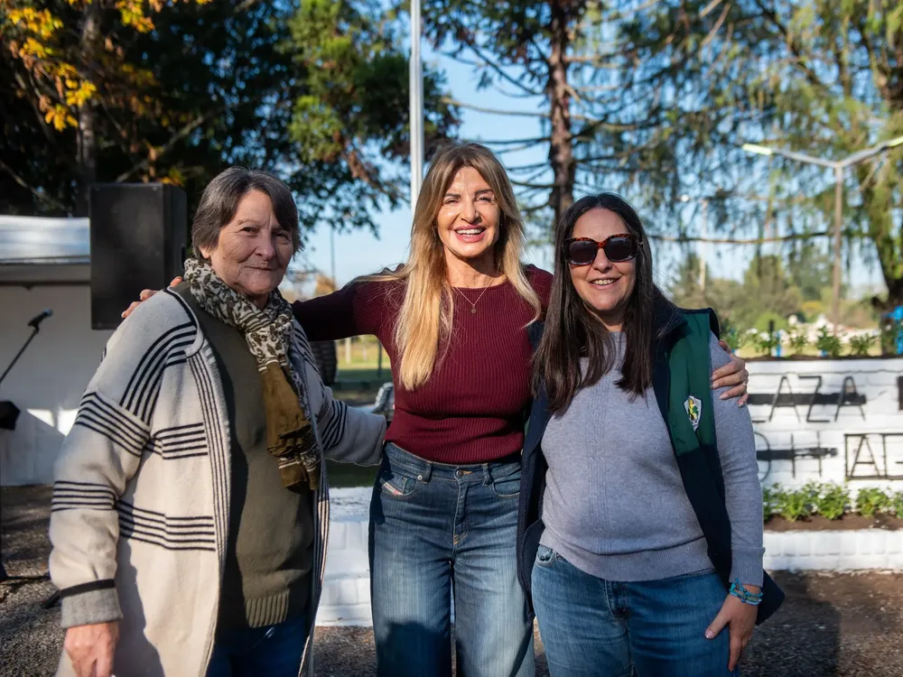 Fassi celebró el 71 aniversario de Alejandro Petión.