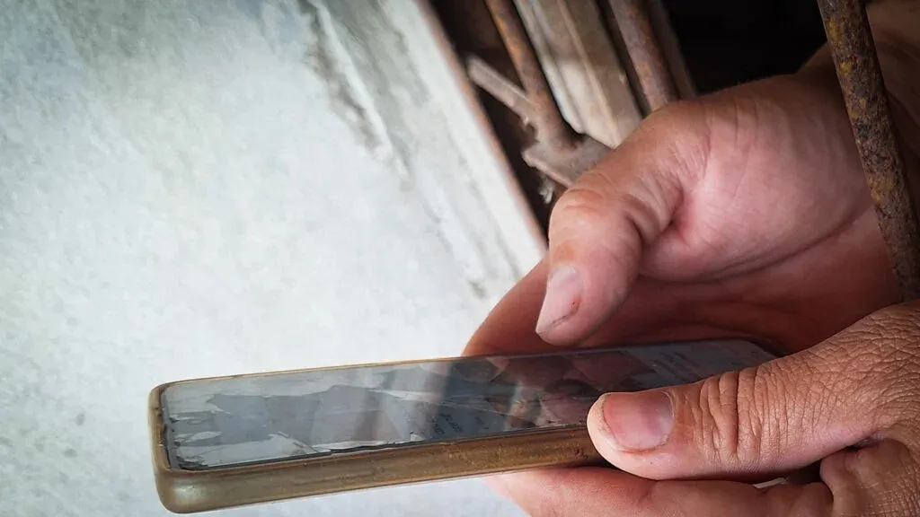 Celulares en cárceles: la oposición vuelve a presionar tras el caso de la “Banda del Millón”