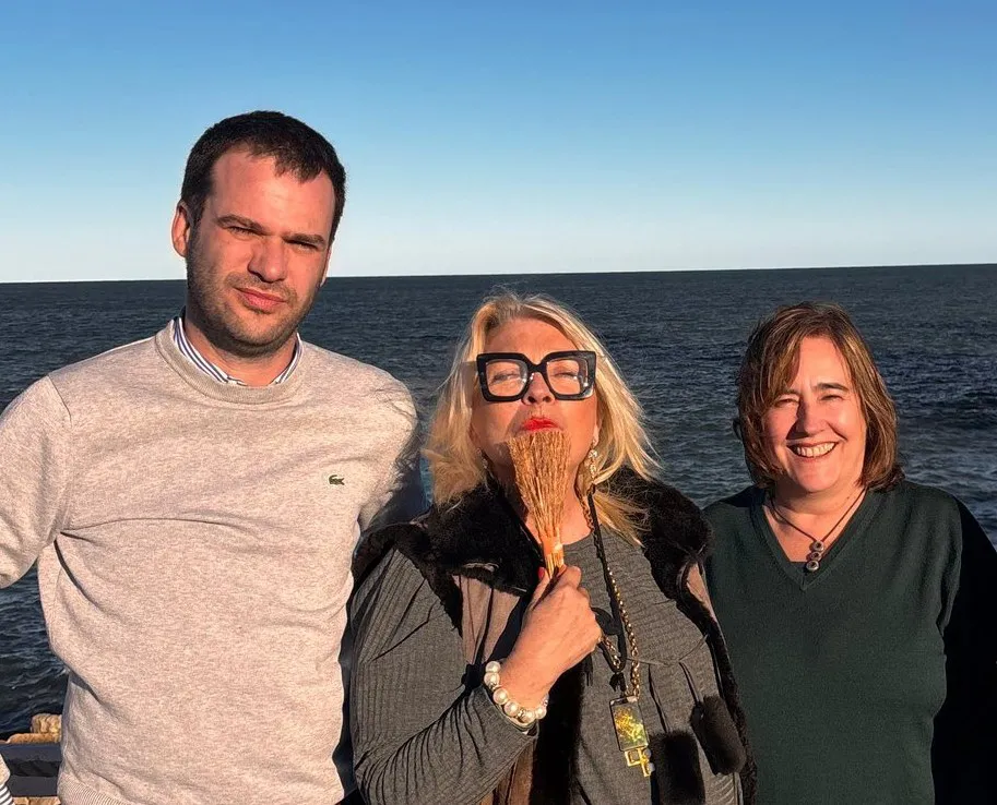 Carrió pidió votar “diputados serios y valientes”