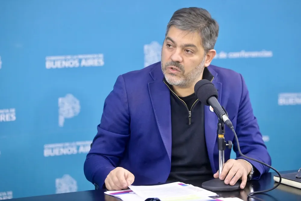 Carlos Bianco.