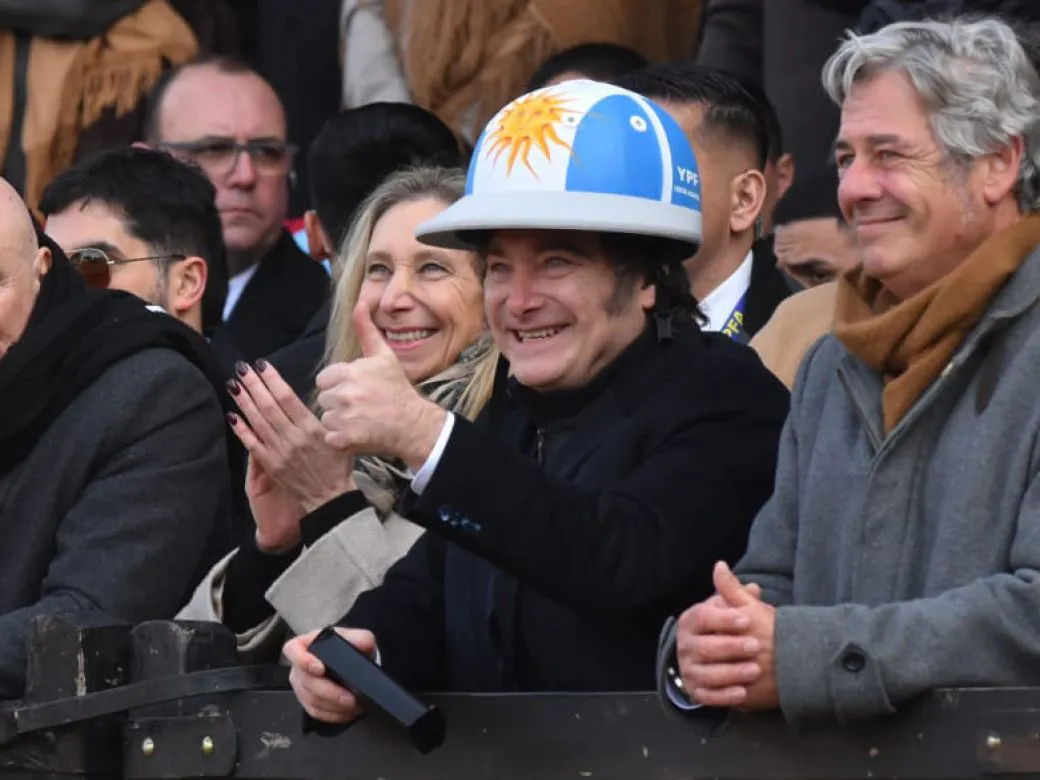 Senadores de UxP cruzaron duramente a Milei.