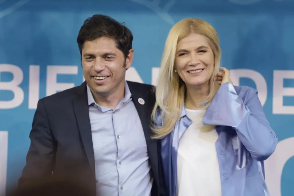 Magario junto a Kicillof.