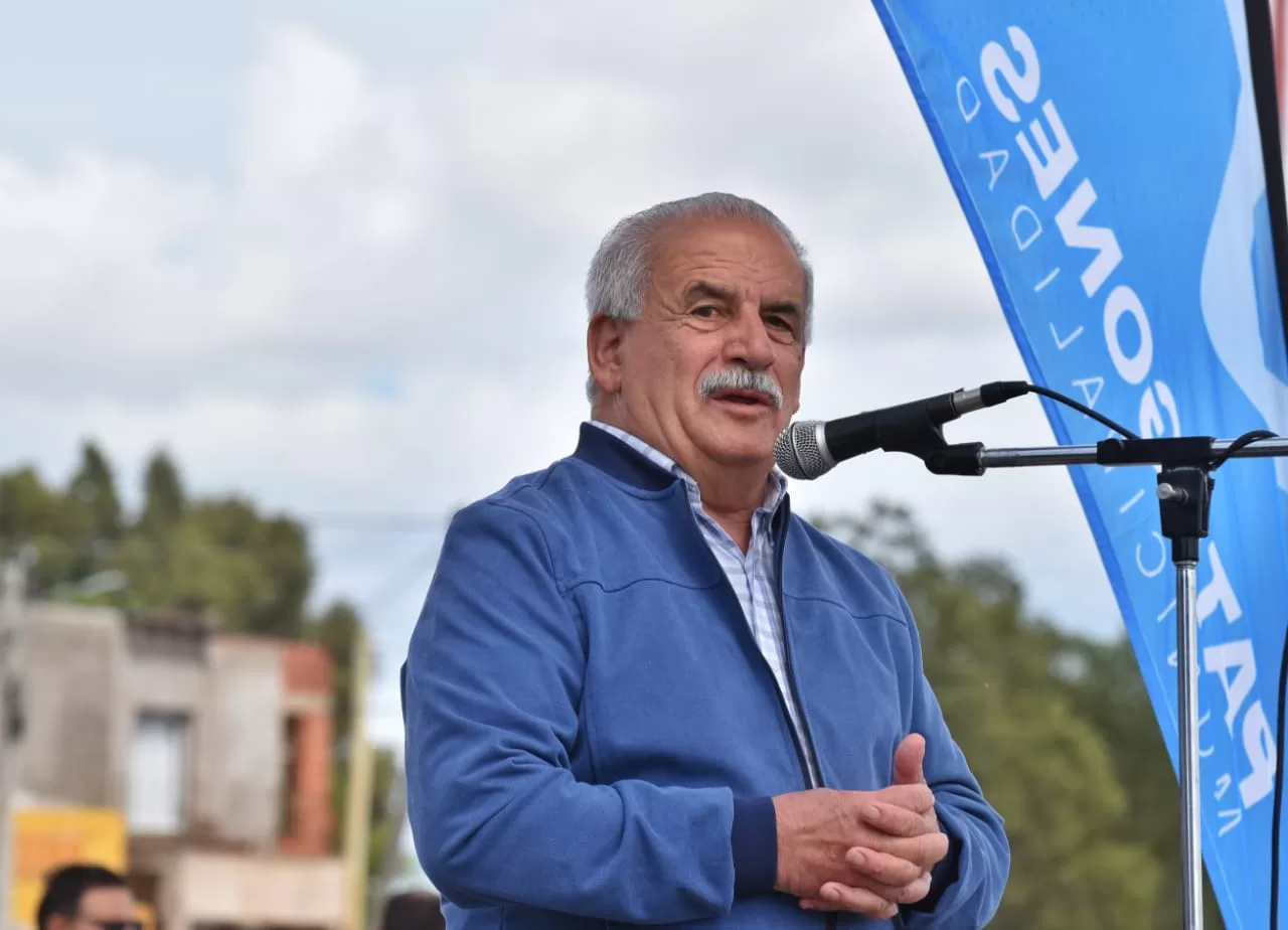 Marino inauguró el primer tramo de la obra en el ingreso a Carmen de Patagones