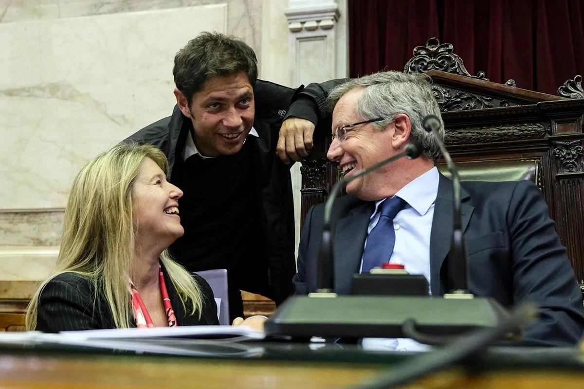 Kicillof junto a Monzó y Álvarez Rodríguez